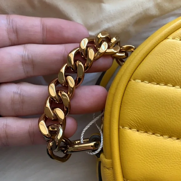 Tory Burch Kira Chevron Small Camera Bag - Picture 7 of 8